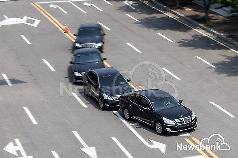 image_0